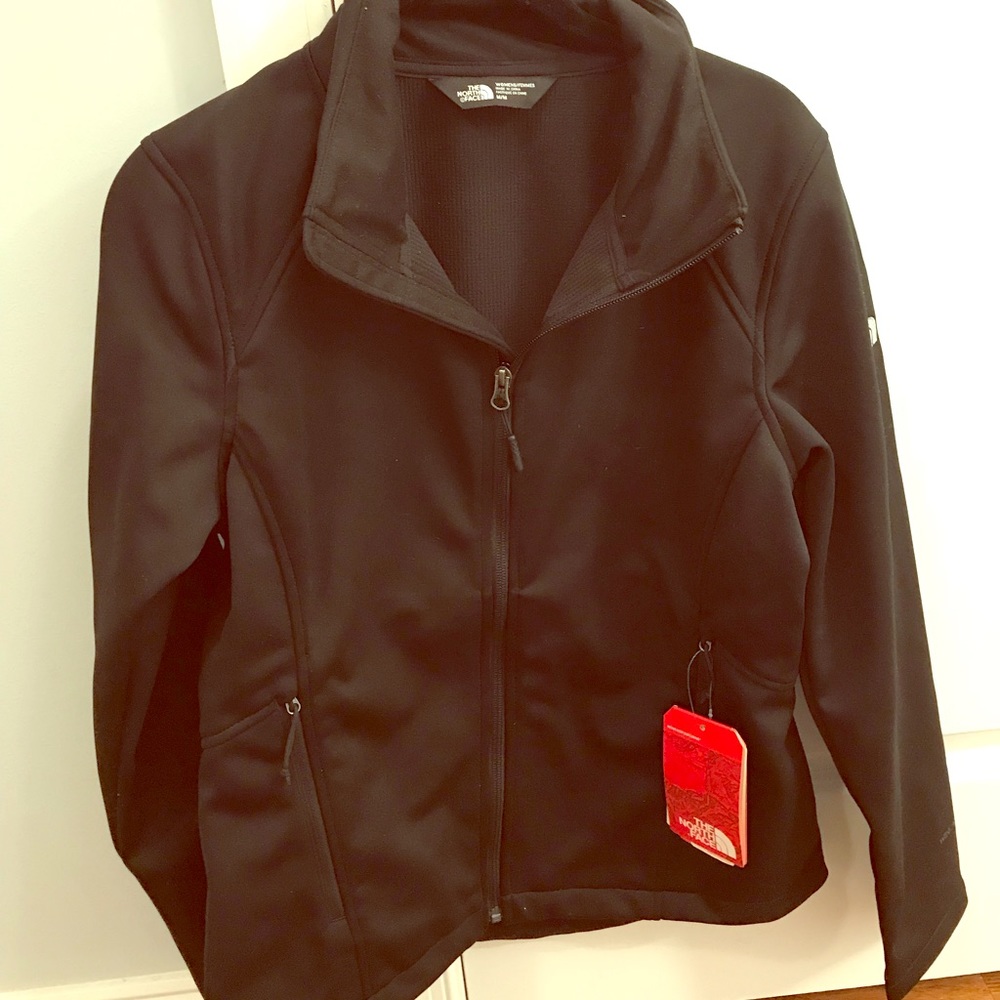 BNWT North Face zip coat